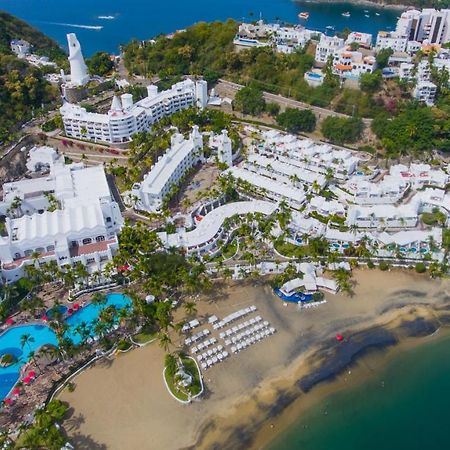 라스 아다스 바이 브리사스 만사니요 외부 사진 Aerial view of Puerto Vallarta