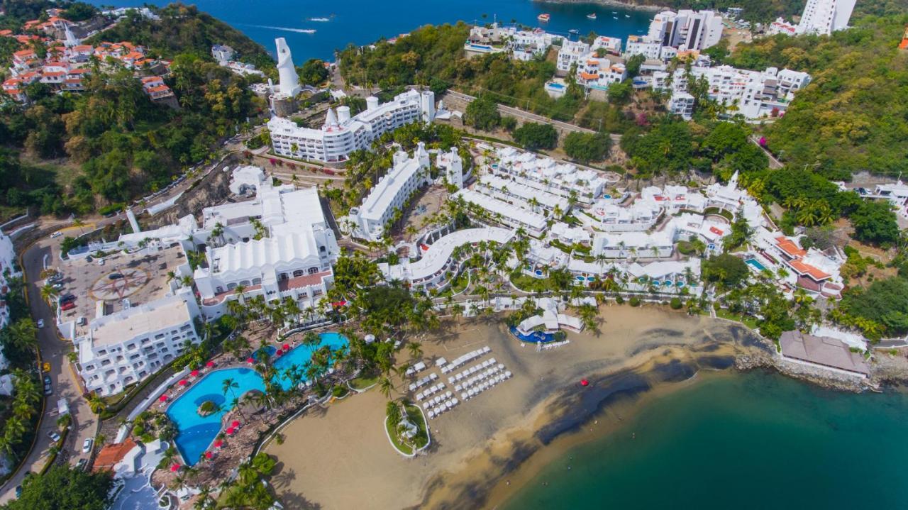 라스 아다스 바이 브리사스 만사니요 외부 사진 Aerial view of Puerto Vallarta