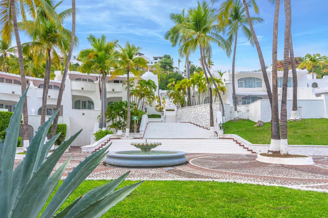 라스 아다스 바이 브리사스 만사니요 외부 사진 Residential area in Punta Mita